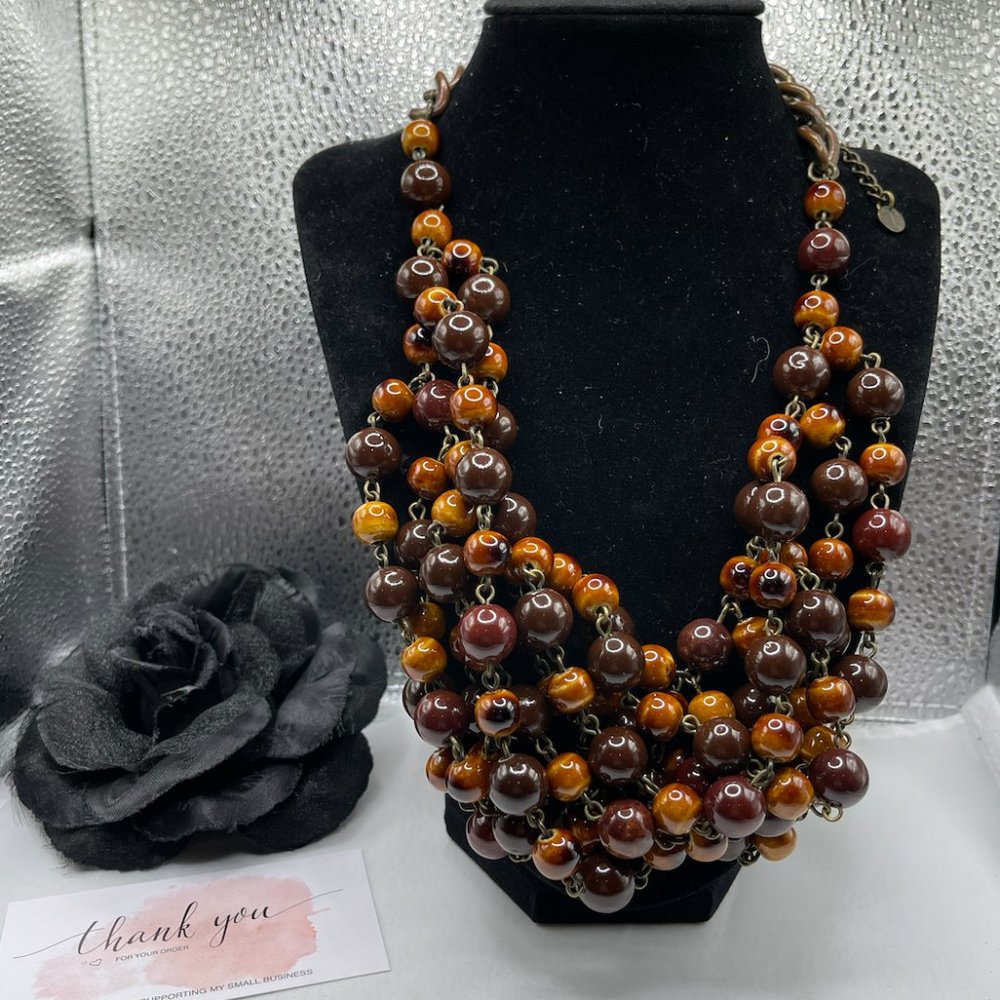 12.8.23.27- Runway style- Talbot's signed Carnelian-colored bib-style necklace